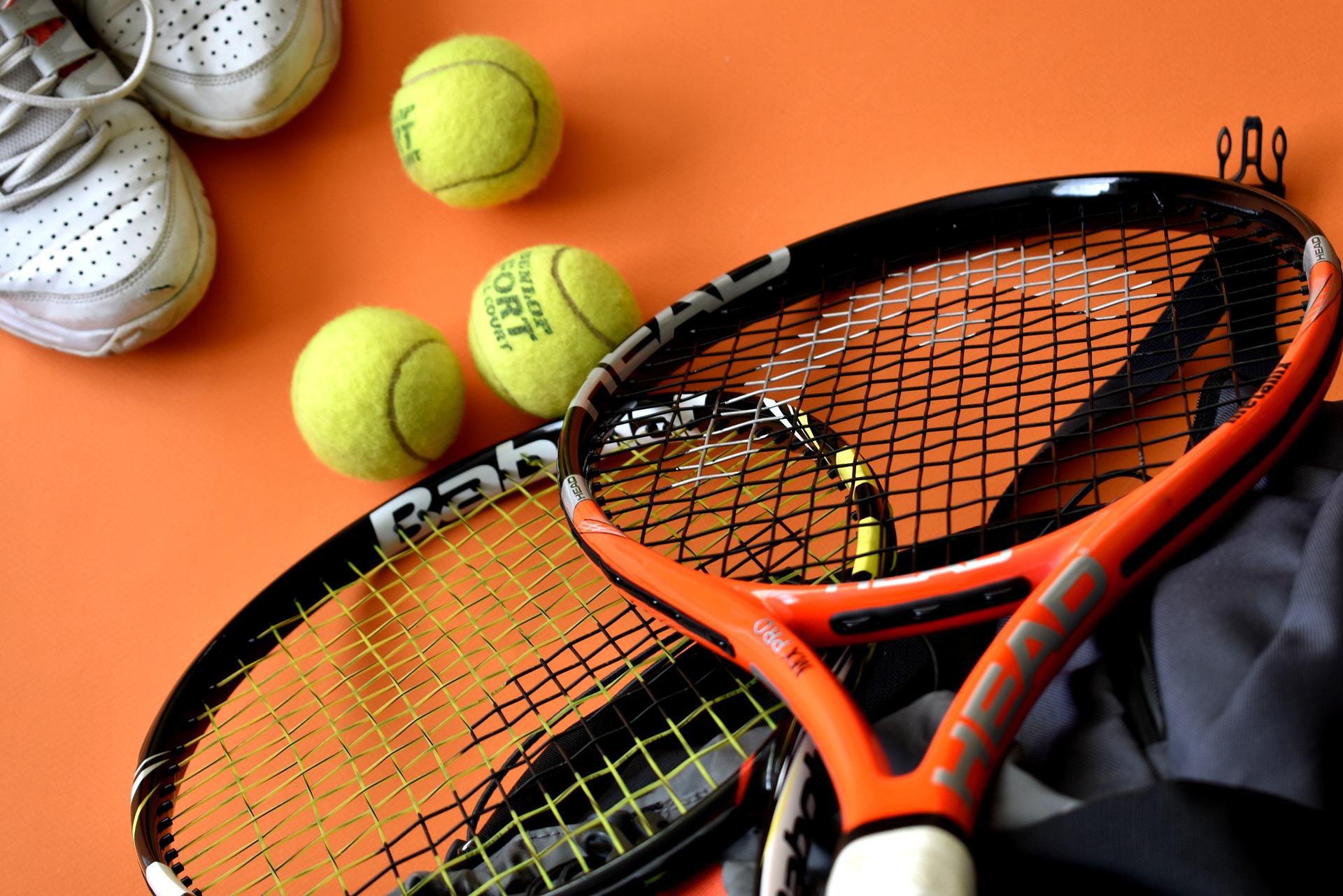 clases de tenis para niños y adultos